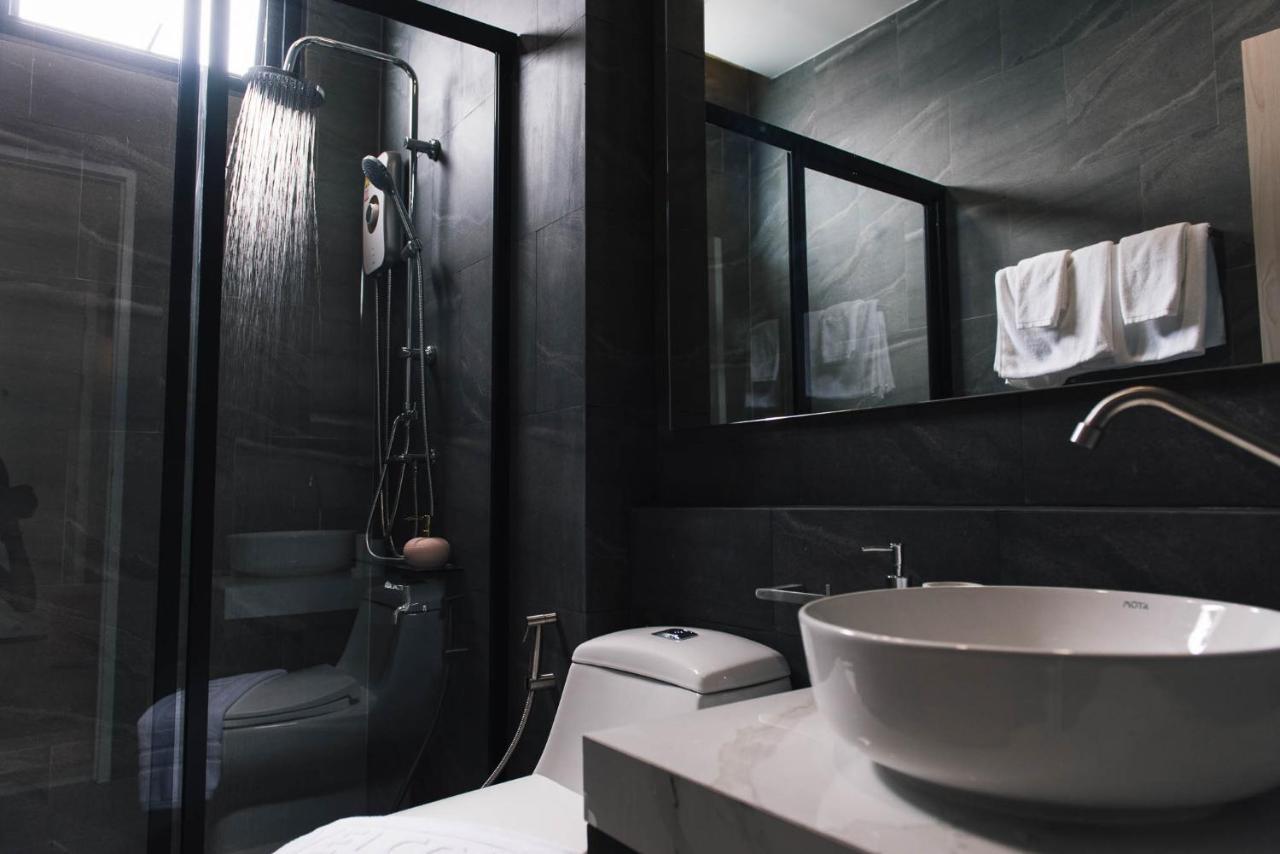 Qlosest Hotel Nakhonratchasima Esterno foto